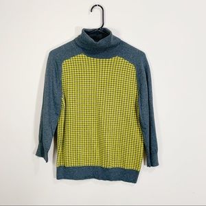 Liz Claiborne Houndstooth Turtleneck Sweater